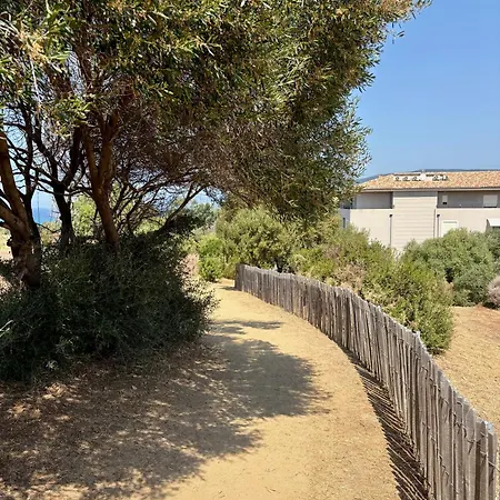 Equipe Et Vue Sur La 프로프리아노