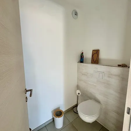 Equipe Et Vue Sur La * 프로프리아노