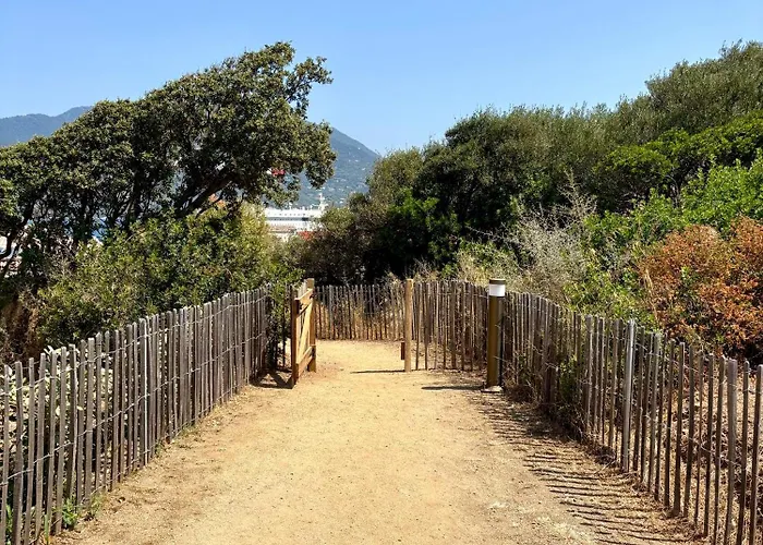 équipé Et Vue Sur La * Propriano (Corsica)